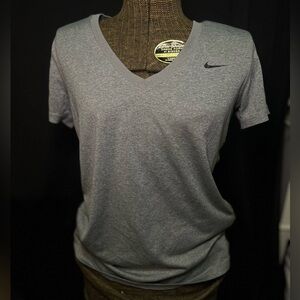 WOMENS NIKE SHIRT
